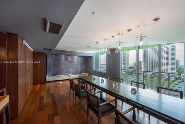 Building Photo - 325 S Biscayne Blvd