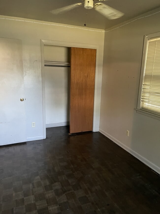 Building Photo - 3319 Dayton Ave