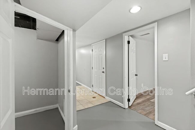 Building Photo - 7024 Claremore Ave