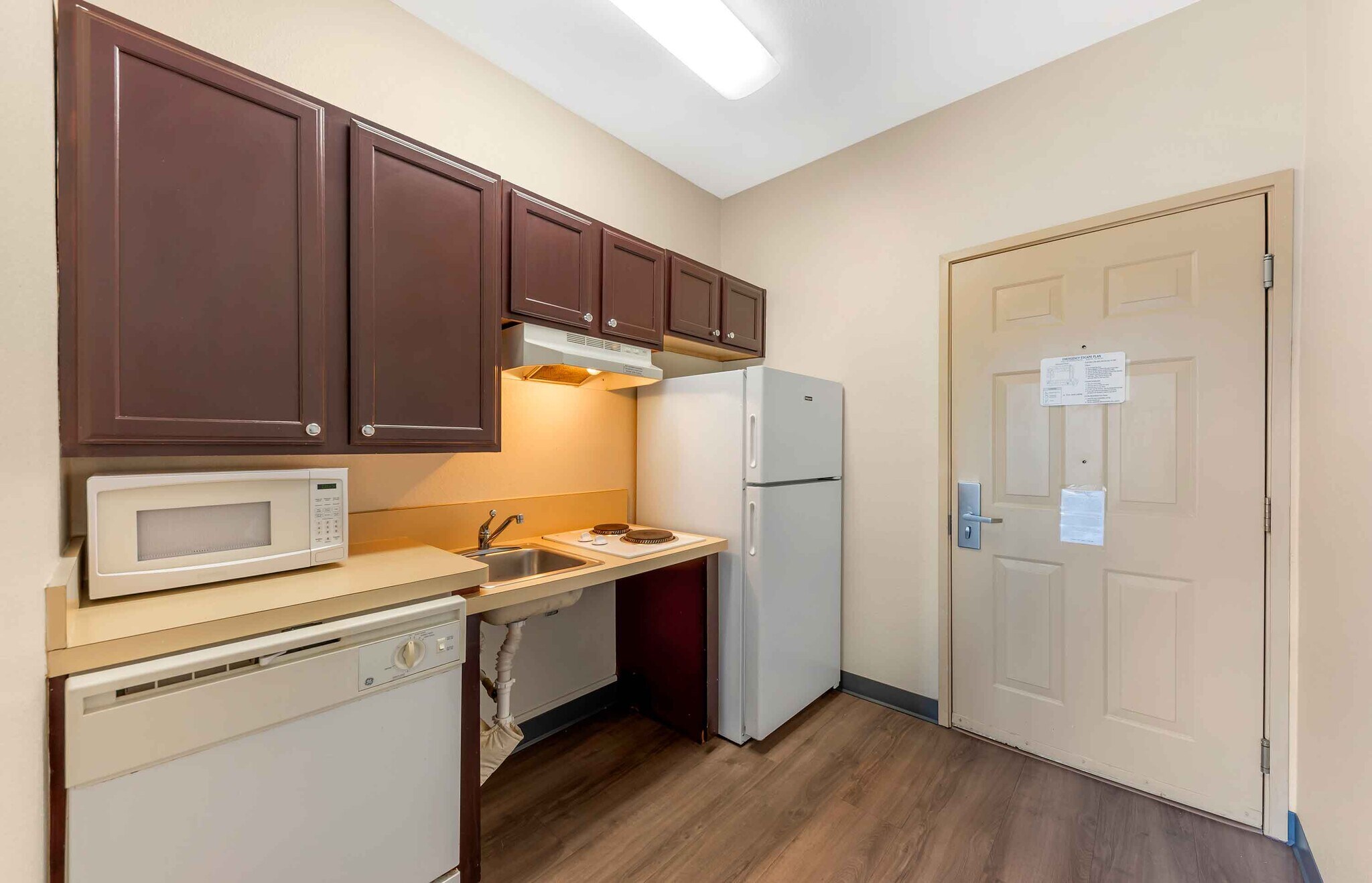 Building Photo - Furnished Studio-Austin - Northwest - Research Park
