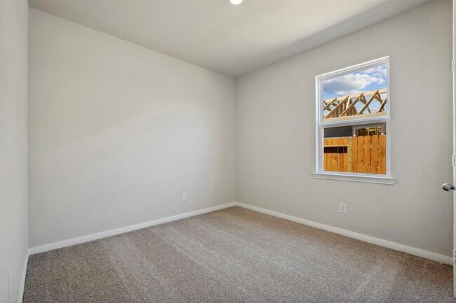 Building Photo - 10415 Red Cardinal Dr