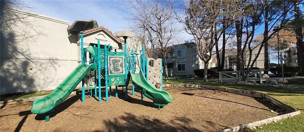 Building Photo - 2833 W Avenue K12