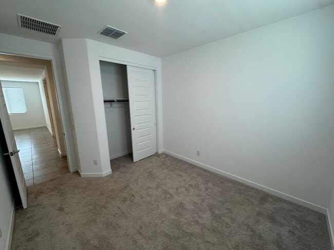 Building Photo - 24515 N 165th Ave