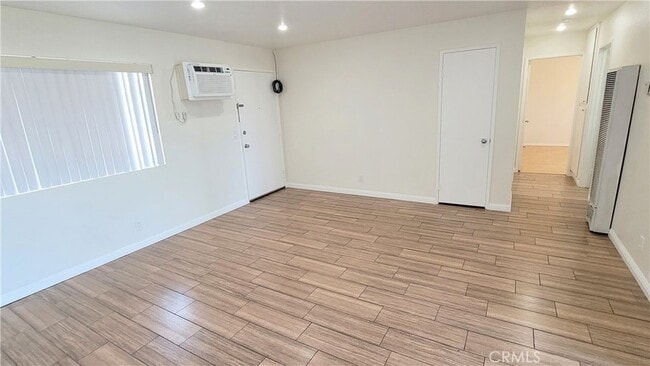 Building Photo - 15351 Orange Ave