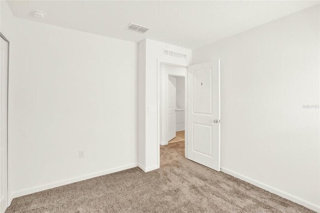 Building Photo - 517 Bell Prairie Cir