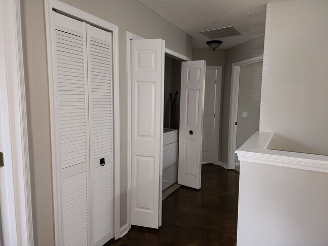 Building Photo - Fleming Island Fully Furnished Home... TWO...