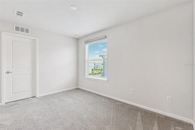 Building Photo - 5481 Elmview Xing
