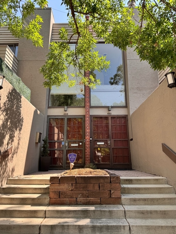 Building Photo - 492 Josephine St