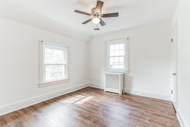 Building Photo - 4003 N Glebe Rd