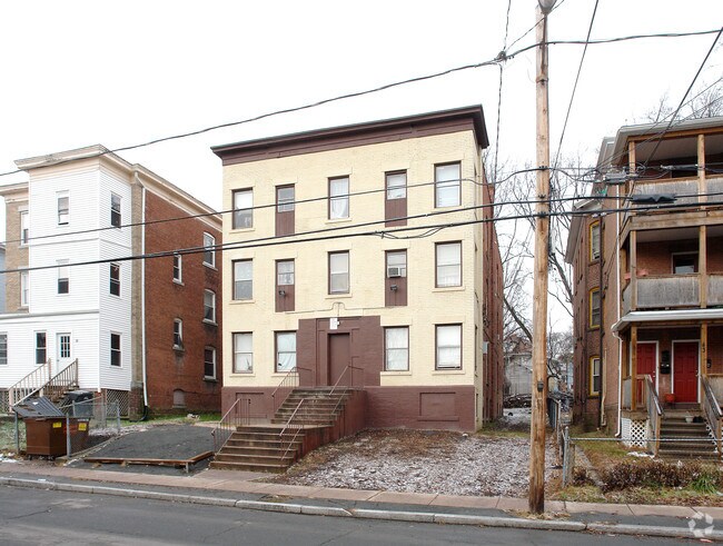 Building Photo - The Hartford Communities IV- Vine
