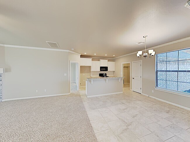 Building Photo - A Very Nice 4 Bedroom 2 Bath Home with 3 C...