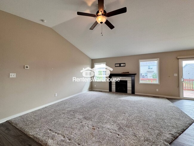 Building Photo - 1200 Locust St