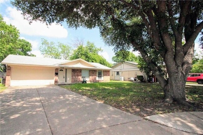 Building Photo - 3309 Ridgeglen Cir