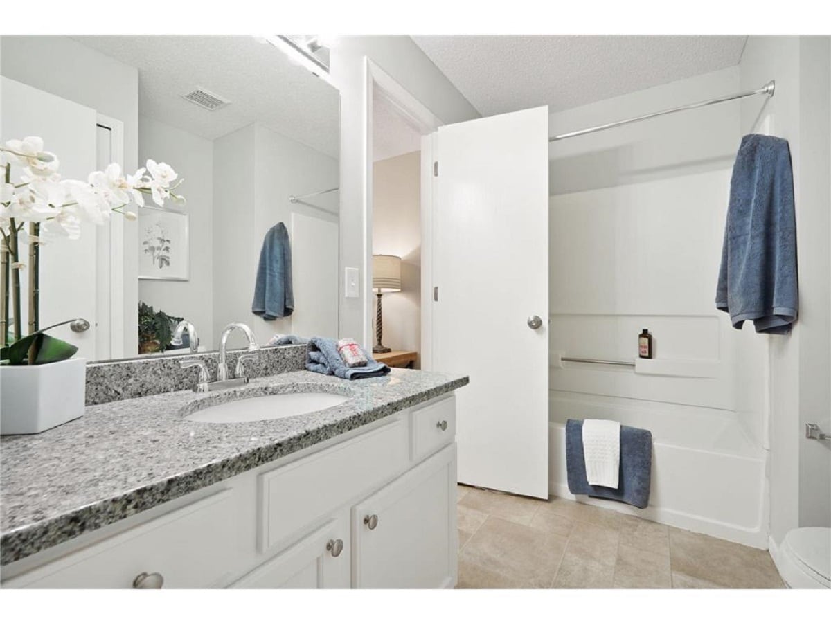 Building Photo - 15785 Flackwood Trl
