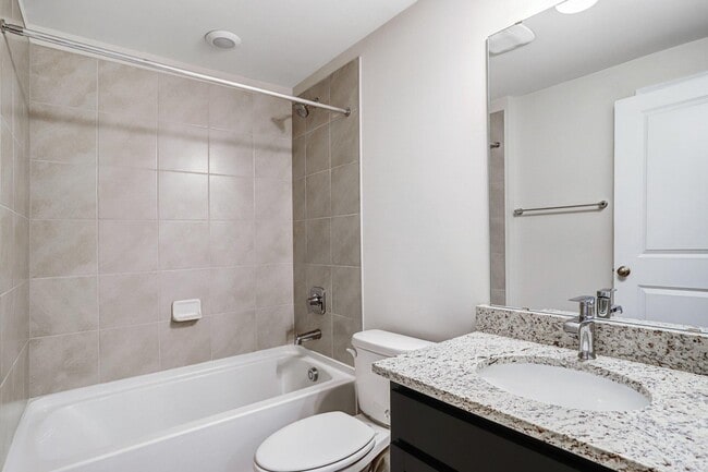 Building Photo - 404 Constellation Ln