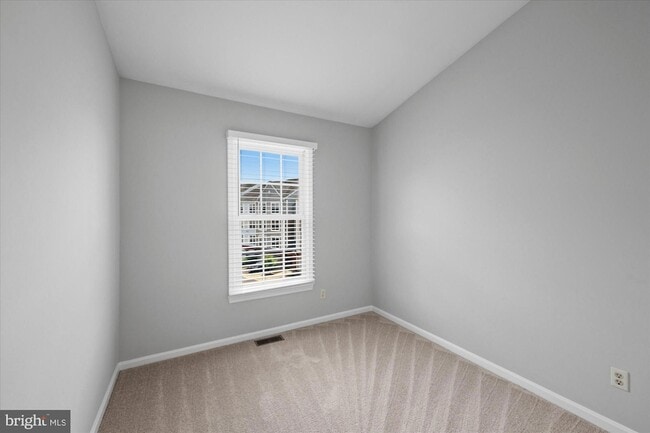 Building Photo - 299 S Pickett St