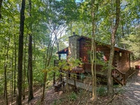 Building Photo - 423 Laurel Creek Road