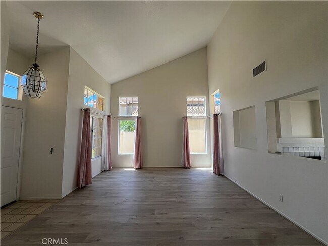 Building Photo - 9251 Middlefield Dr