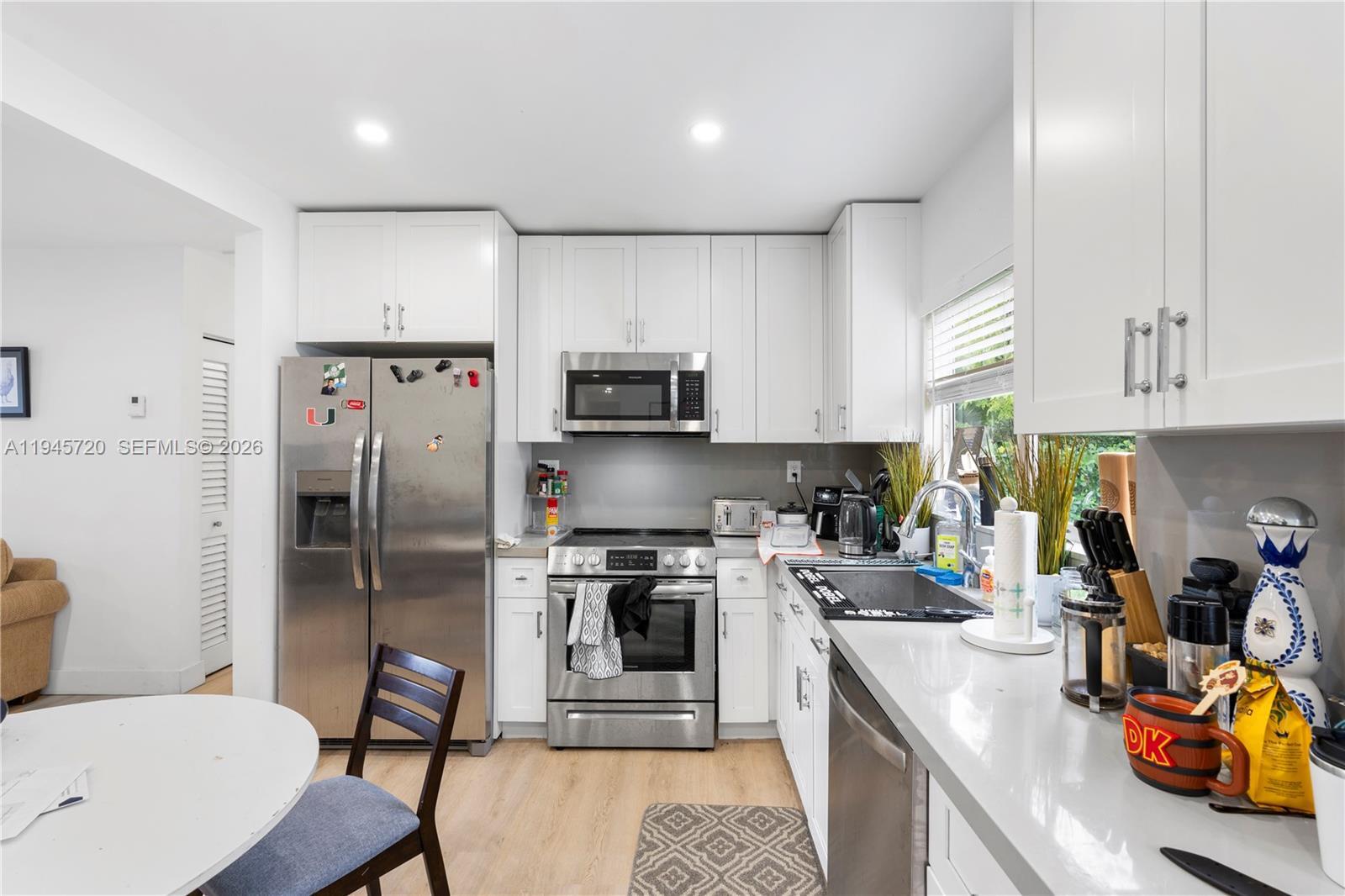 Building Photo - 5854 SW 62nd St