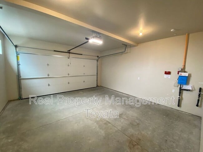 Building Photo - 809 Northview St