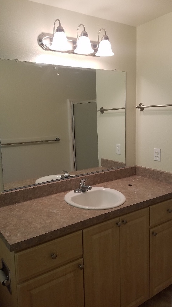 Building Photo - STATUS: UNAVAILABLE; RENTED - R106 $1895  ...