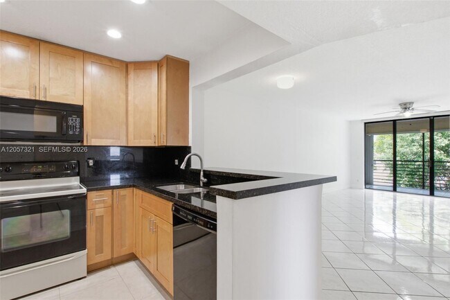 Building Photo - 11396 Taft St