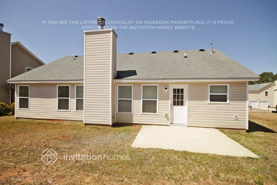 Building Photo - 4937 Bryant Dr