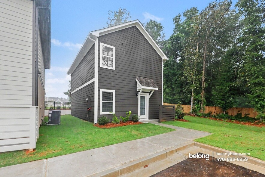 Building Photo - 300 Dempsey Dr