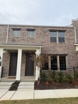 Building Photo - 636 Big Bend Dr