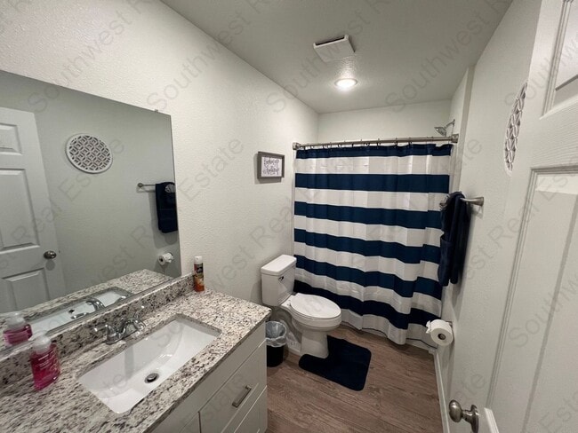 Building Photo - 2131 Bobwhite Ct