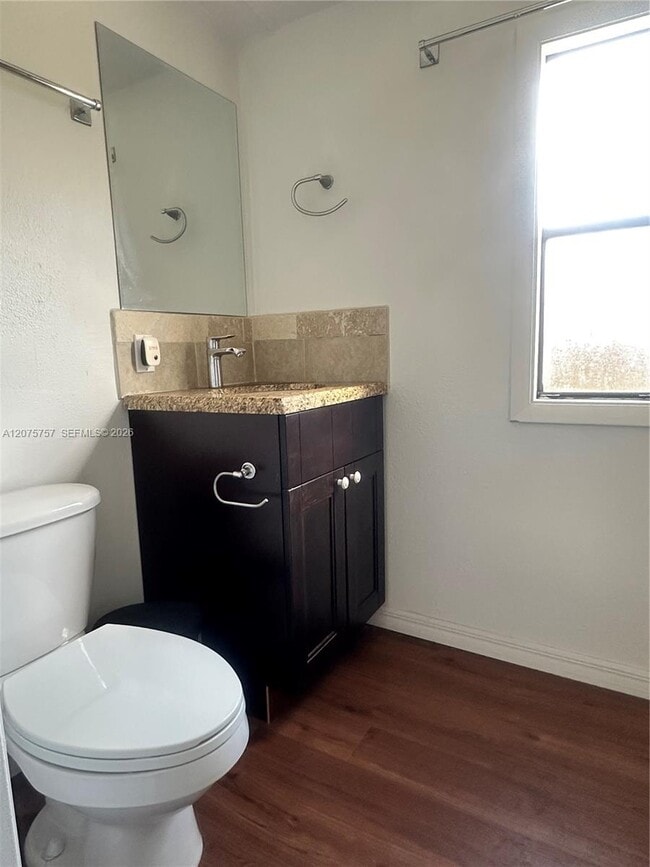 Building Photo - 11886 Watergate Cir