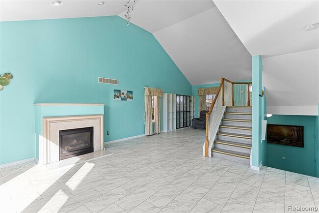 Building Photo - 30575 Hogan Ln