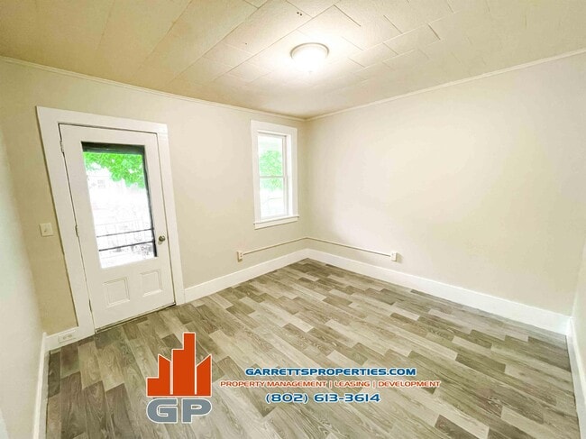 Building Photo - 40 1st St