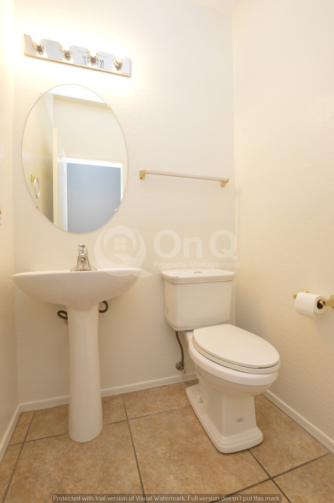 Building Photo - Heather Grove! Phoenix 3 Bedroom/2.5 Bath ...