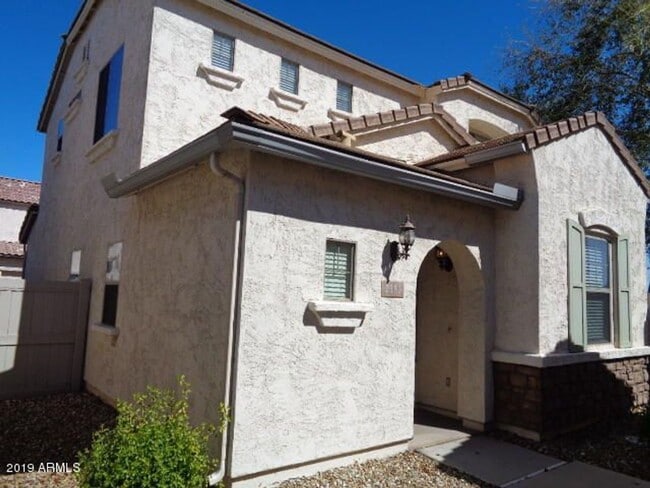 Primary Photo - 3 Bed 2.5 Bath in Gated Bailey Commons