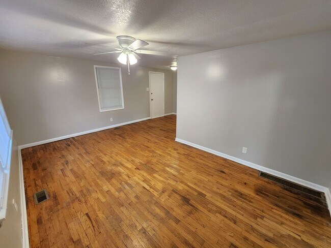 Building Photo - Nice, big, and updated 2BR rancher with full basement, parking off street and carport!