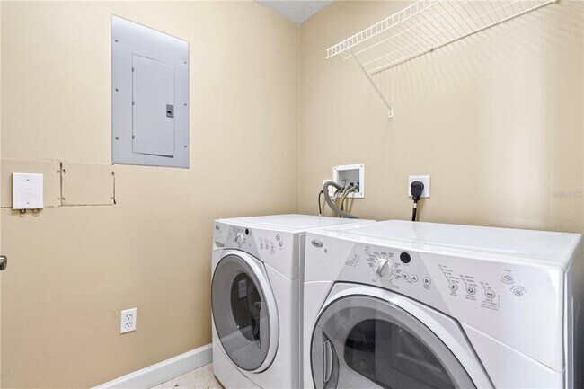 Building Photo - 6336 Buford St