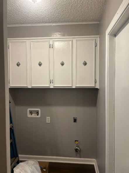 Building Photo - 8510 Timberwood Ln