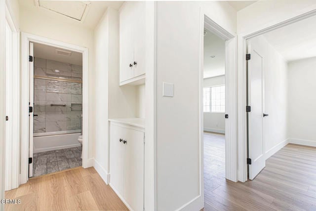 Building Photo - 8536 Tampa Ave