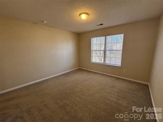 Building Photo - 1641 Clooney Ln