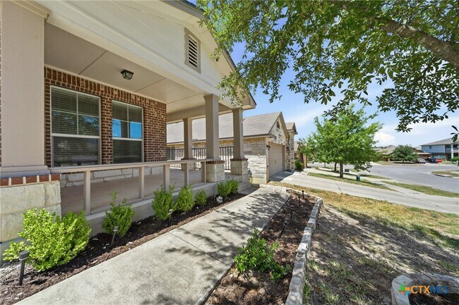 Building Photo - 9513 Fratelli Court