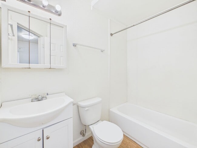 Building Photo - Cozy 1 bedroom in Plemons Addition