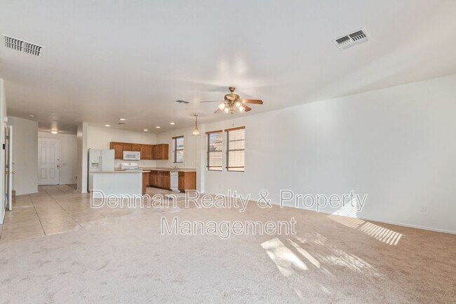 Building Photo - 3209 W St Catherine Ave