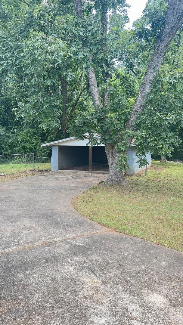 Building Photo - 123 Greenberry Cir