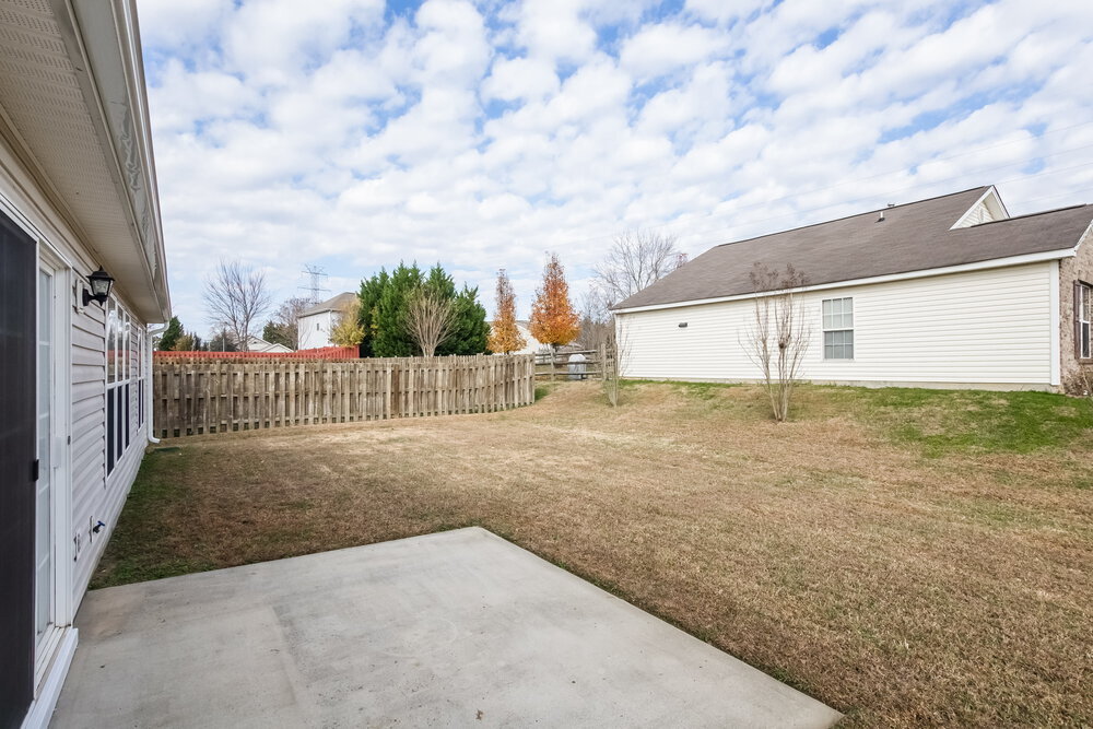Building Photo - 8433 Appledale Dr