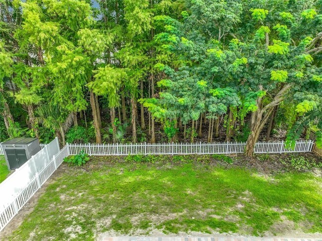 Building Photo - 3020 Hartland Ct