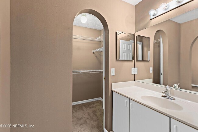 Building Photo - 7323 Lawn Tennis Ln