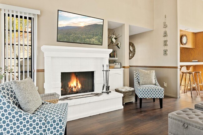 Building Photo - 217 Village Bay