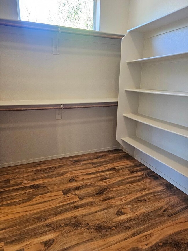 Building Photo - 3636 Kalispell Ave