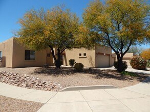 Building Photo - 13798 E Fiery Dawn Dr